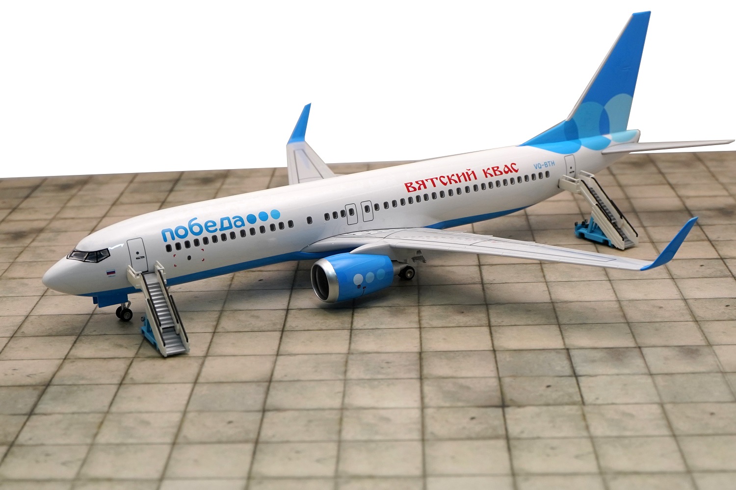    737-800  .  47 .  # 9 hobbyplus.ru