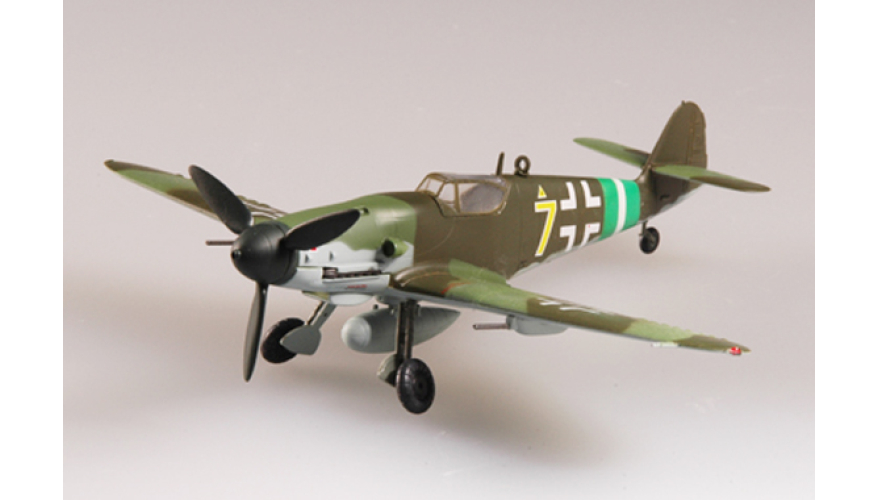   Messerschmitt Bf109G-10, 1945,  1:72,  Easy Model.  : 37203.