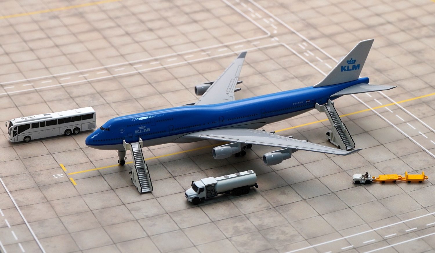    747 KLM,  , 20 ., . # 4 hobbyplus.ru