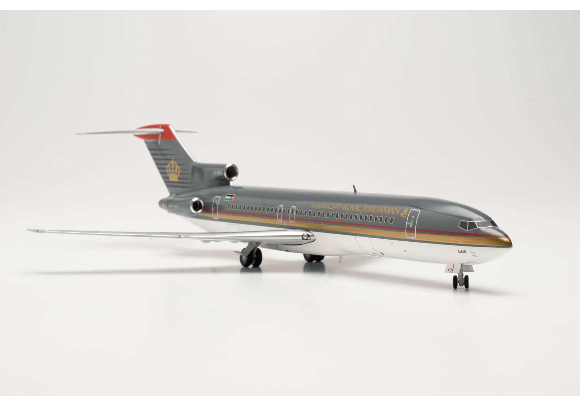 ������ ������� ����������� ���������� ����� 727-200, 1:200. # 4 hobbyplus.ru