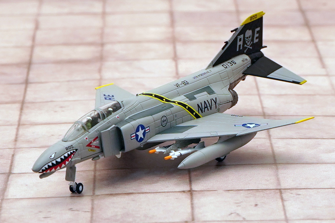   F-4C FHANTOM. # 3 hobbyplus.ru