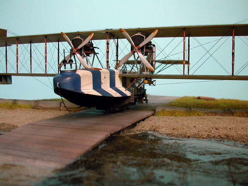 Сборная модель Британская летающая лодка-биплан Felixstowe F.2A late., производства RODEN, масштаб 1/72, артикул: Rod014 # 11 hobbyplus.ru