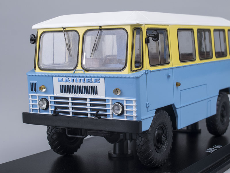 Модель Армейского автобуса АПП-66, жёлто-синий, масштаб 143. Производитель  Start Scale Models (SSM) SSM4010. Коллекционные модели. # 4 hobbyplus.ru