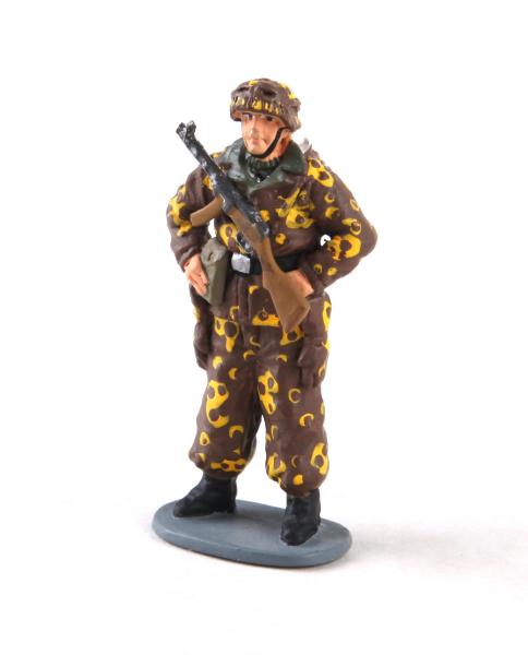 Фигура солдата в камуфляжном маскхалате, масштаб 1:43. Олово ручная работа. # 3 hobbyplus.ru