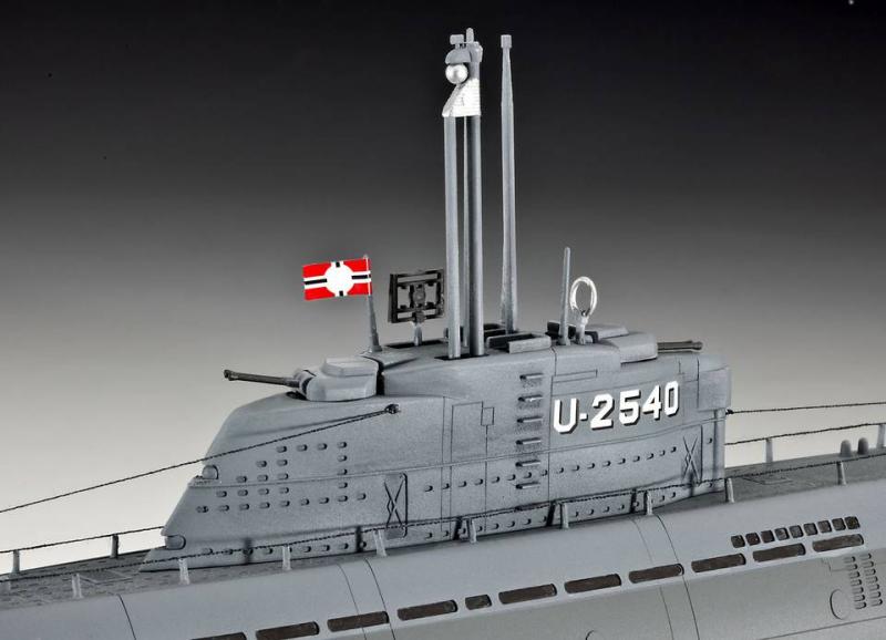 Сборная модель Подводная лодка U-Boot Typ XXI с внутренней отделкой, немецкая, артикул 05078, производства REVELL, Германия, масштаб 1:144. # 3 hobbyplus.ru