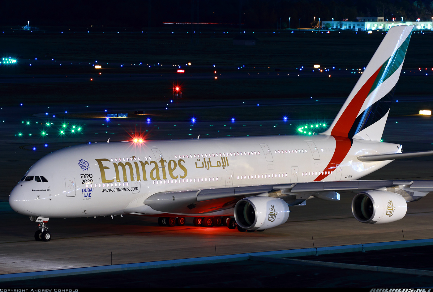   Airbus A380 Emirates. # 13 hobbyplus.ru