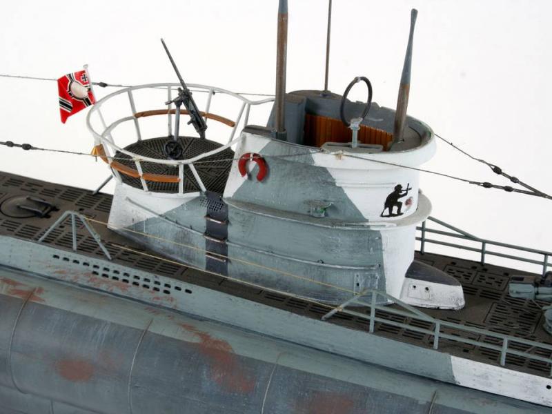 Сборная модель немецкой подводной лодки типа VIIC, артикул 05015, производства REVELL, Германия, масштаб 1:72. # 2 hobbyplus.ru