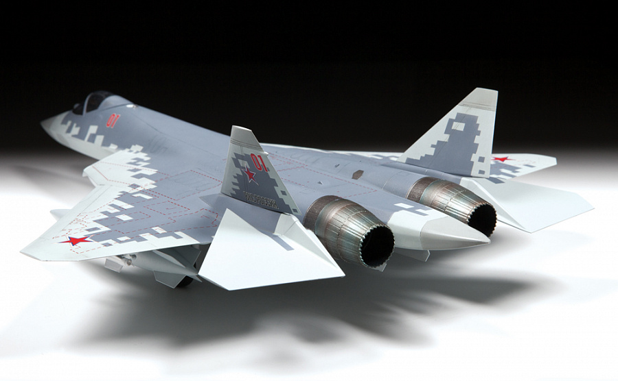 Российский многофункциональный истребитель пятого поколения Су-57, сборная модель Звезда, масштаб 1:48, артикул 4824. # 4 hobbyplus.ru