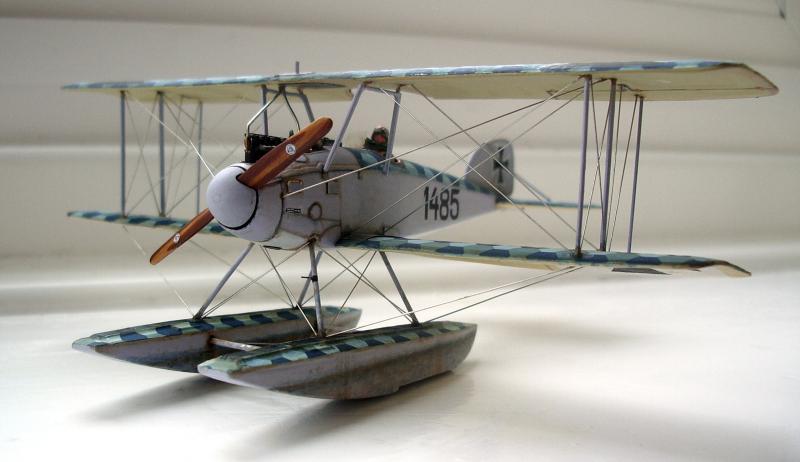 Сборная модель Германский поплавковый самолет Albatros W.4 late., производства RODEN, масштаб 1/72, артикул: Rod34 # 8 hobbyplus.ru