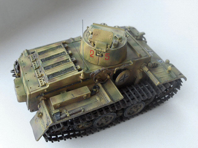 Сборная модель Немецкий легкий танк Т-I F, производства ARK Models, масштаб 1/35, артикул: 35015 # 4 hobbyplus.ru