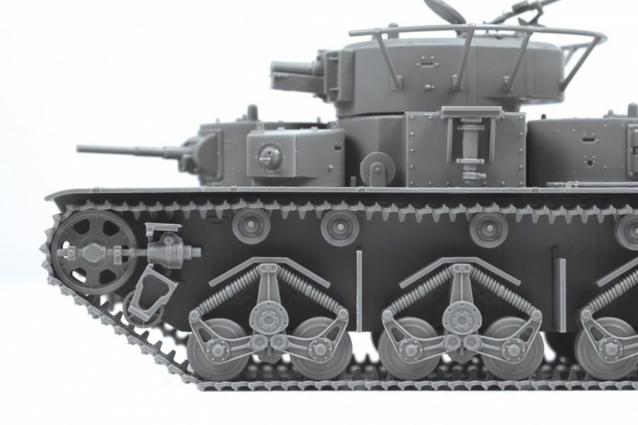 Сборная модель, Советский тяжелый танк Т-35, масштаб 1:72. # 2 hobbyplus.ru