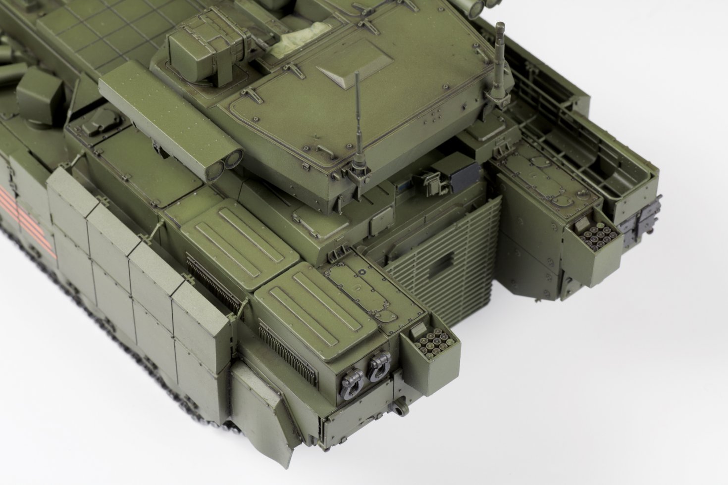 Сборная модель Российская тяжелая боевая машина пехоты ТБМПТ Т-15 