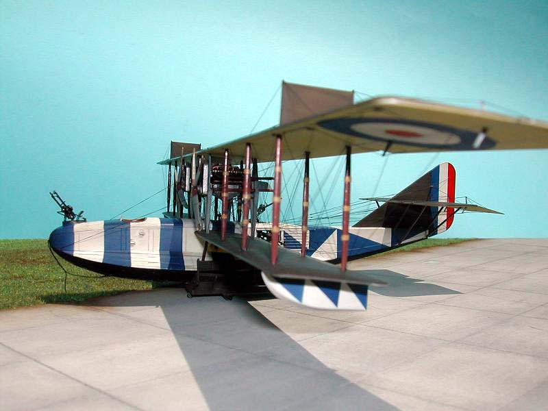 Сборная модель Британская летающая лодка-биплан Felixstowe F.2A late., производства RODEN, масштаб 1/72, артикул: Rod014 # 14 hobbyplus.ru