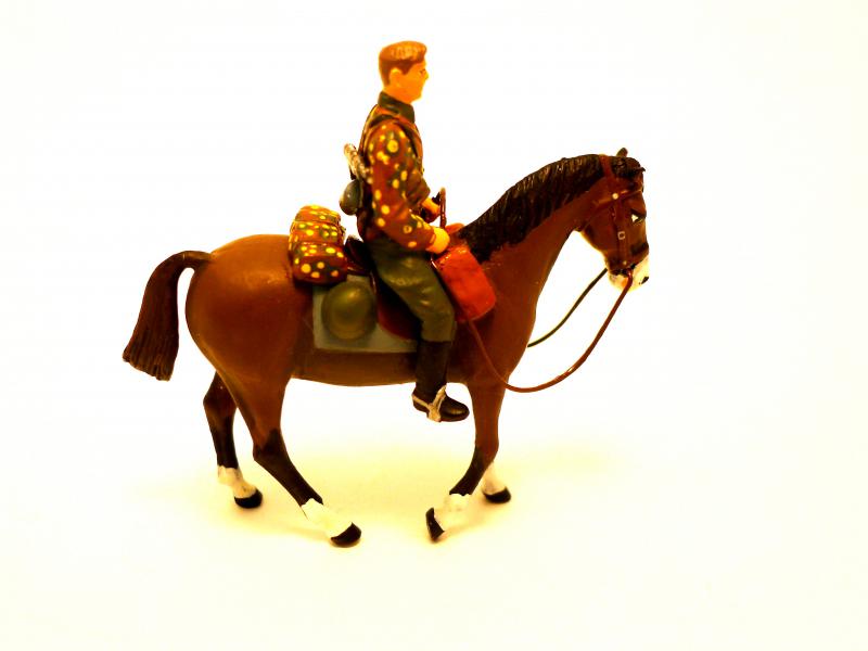 Фигура в масштабе 1:43, немецкий солдат на коне. # 1 hobbyplus.ru