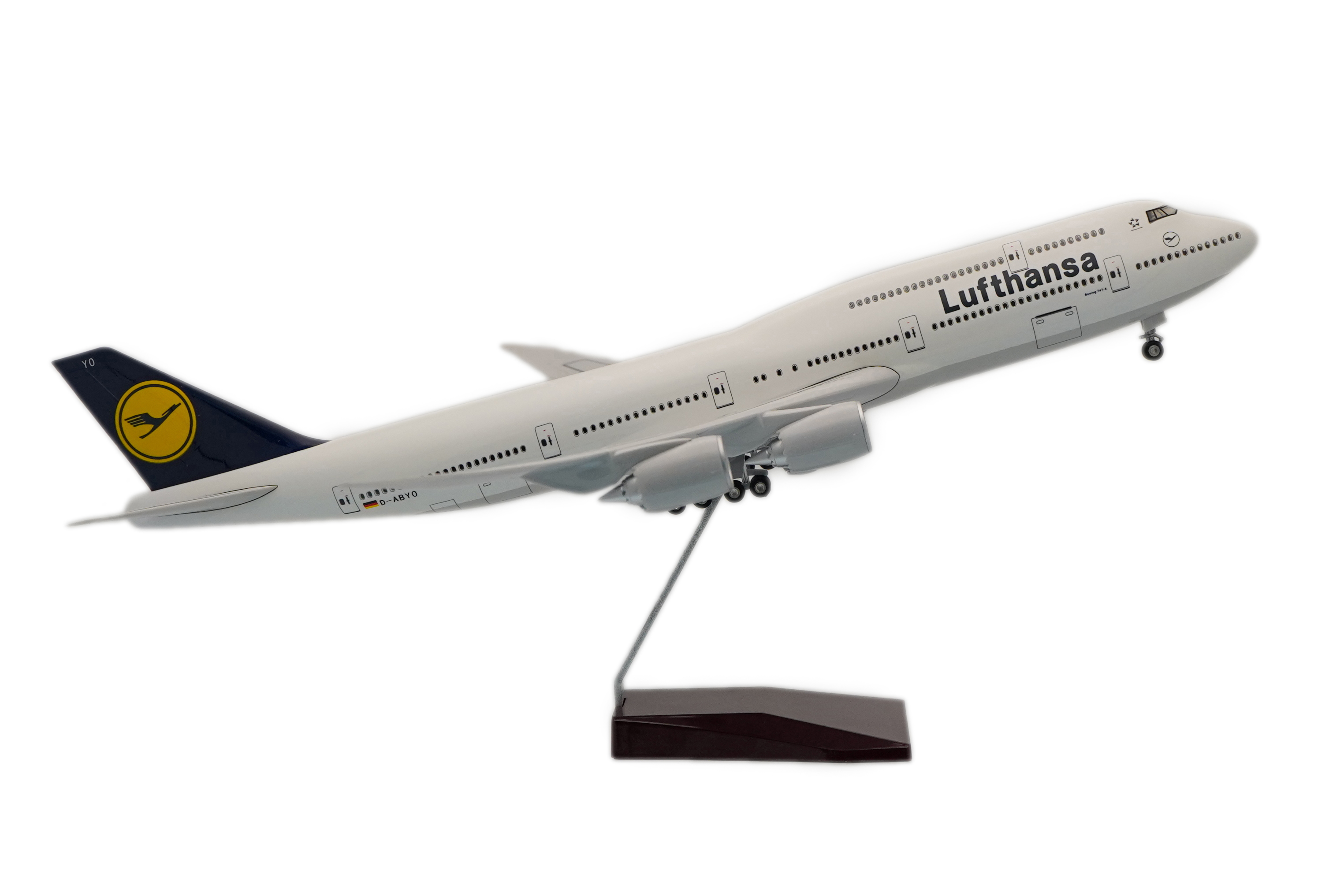       747 8,  Lufthansa. # 9 hobbyplus.ru