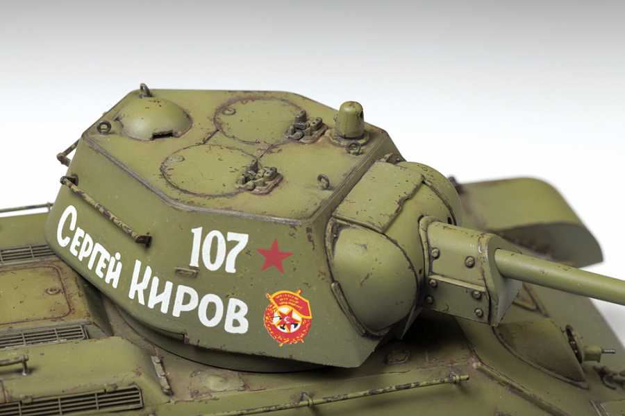 Сборная модель Советский средний танк Т-34/76 обр. 1942 г. Масштаб 1:35. Звезда, артикул 3686. # 2 hobbyplus.ru