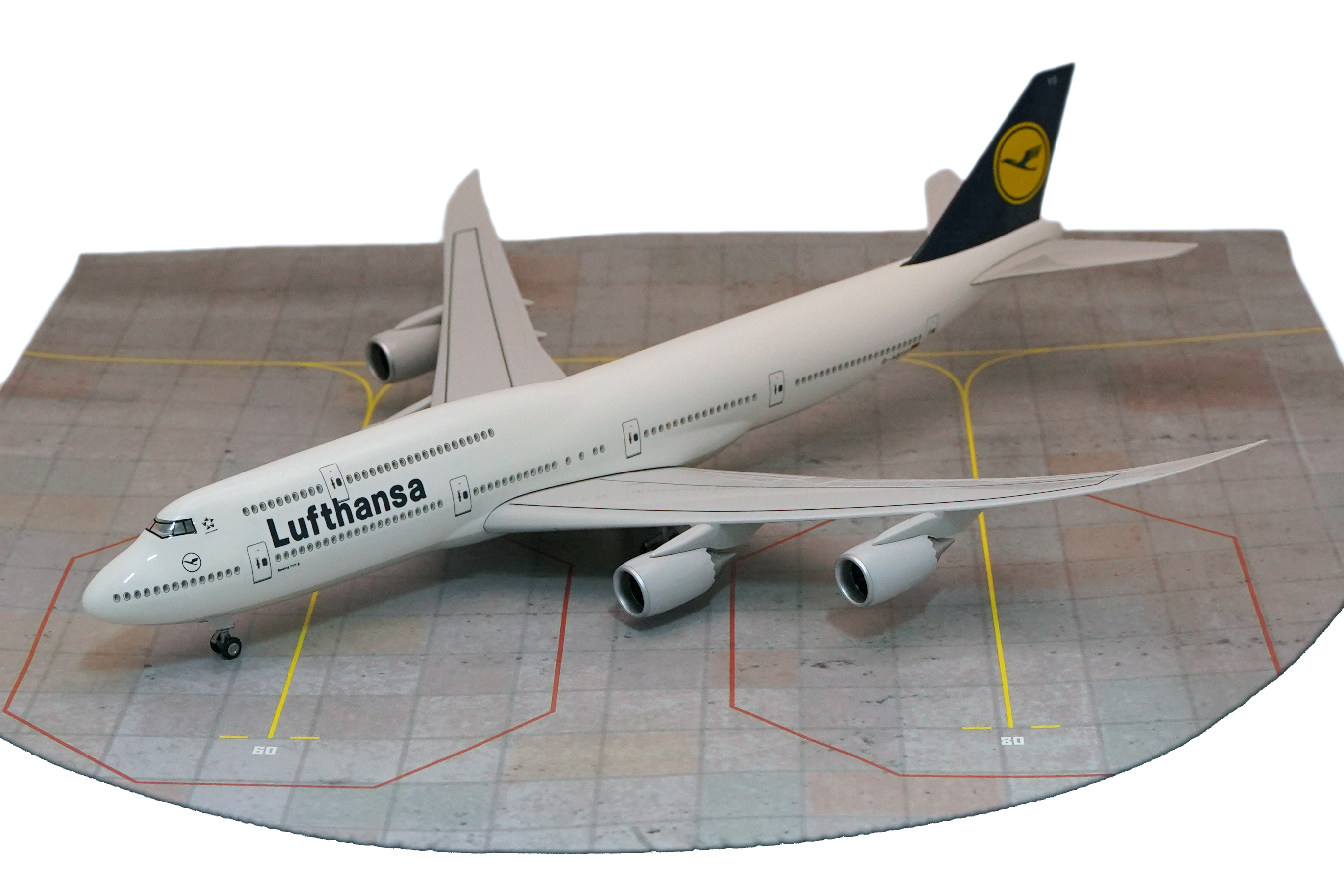       747 8,  Lufthansa. # 15 hobbyplus.ru