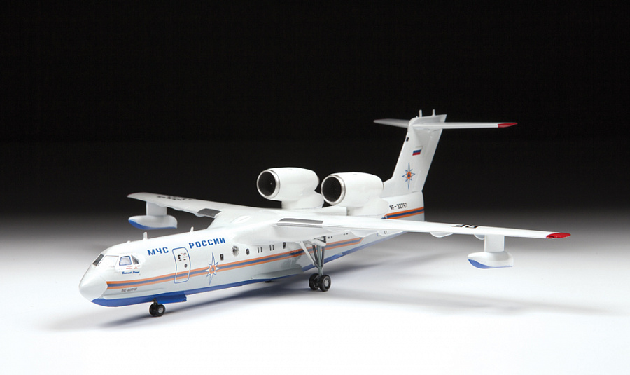 Сборная модель, Российский самолет-амфибия Бе-200, масштаб 1:144. # 3 hobbyplus.ru