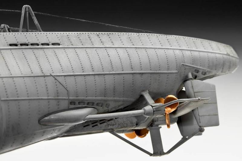 Сборная модель немецкой субмарины TYPE VII C/41 Атлантическая версия, производства REVELL, Германия, масштаб 1:144. # 6 hobbyplus.ru