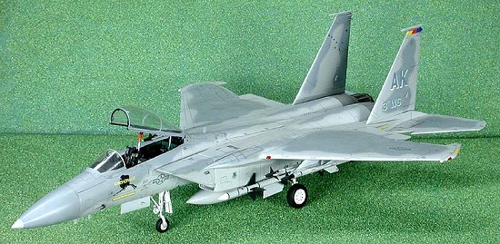        McDonnell Douglas F-15 Eagle  1:32. # 4 hobbyplus.ru