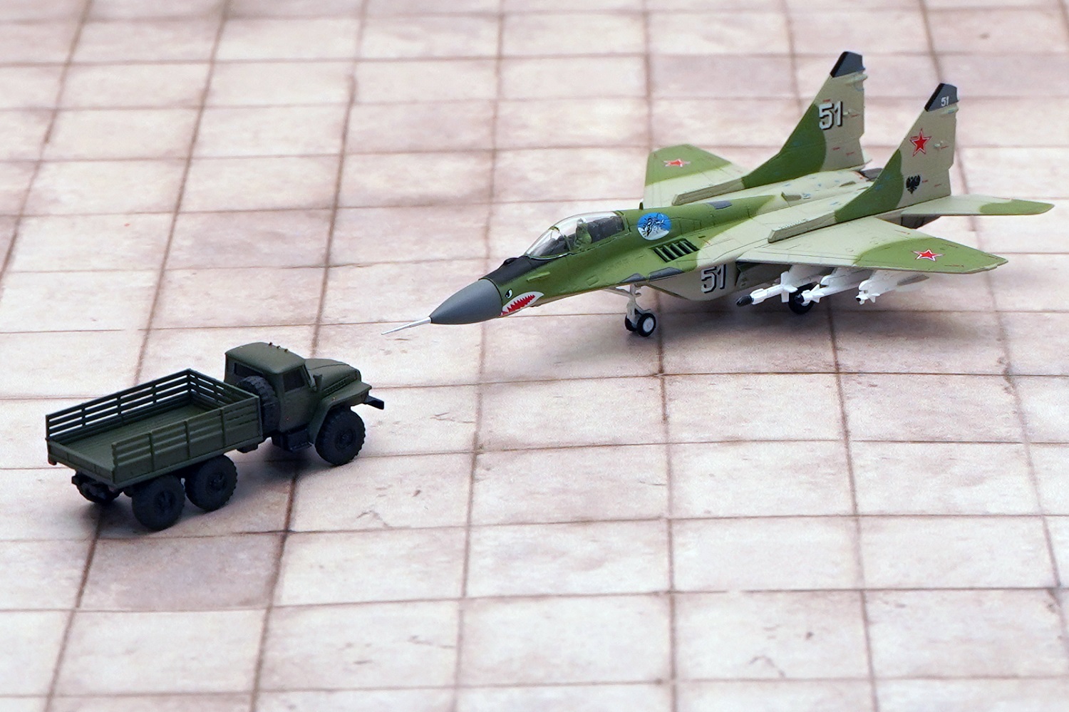  ,   29     F-4C , .  # 10 hobbyplus.ru