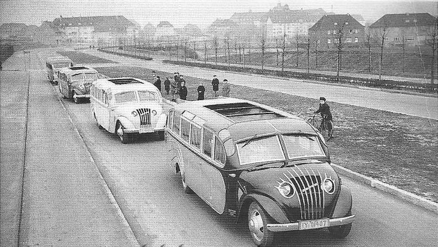 Сборная модель Немецкий автобус Opel Blitz 