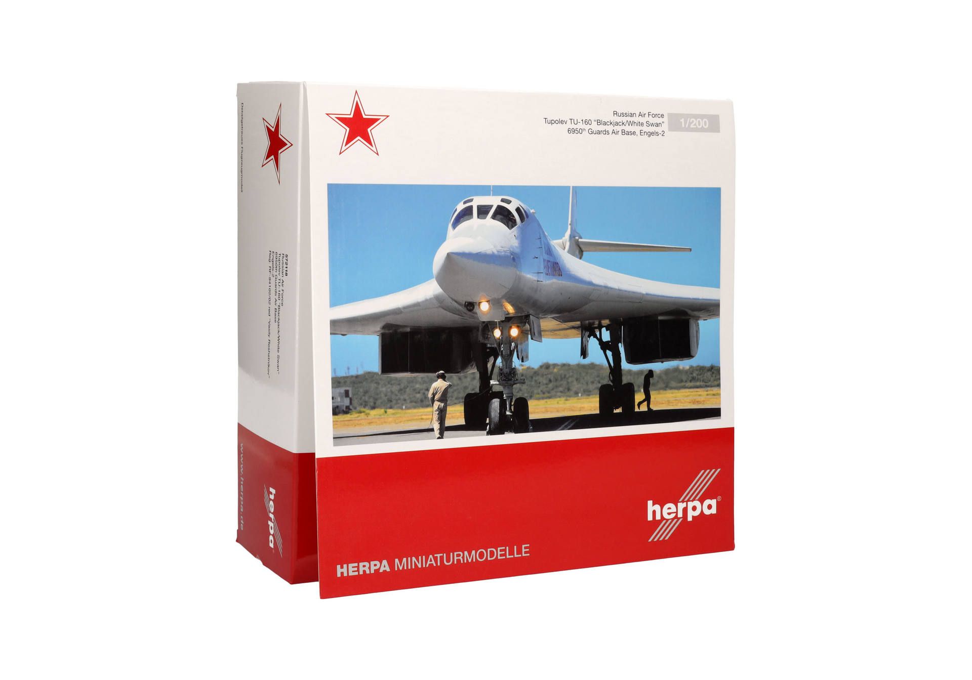 ������ ������� ��-160 ������ ������� � RF-94102 / 02 . 1:200 572118.  # 4 hobbyplus.ru
