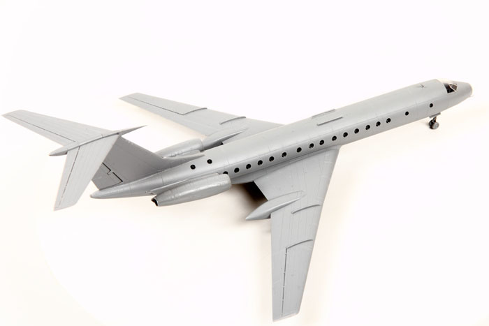 Сборная модель Пассажирский авиалайнер Ту-134А/Б-3, производитель «Звезда», масштаб 1:144, артикул 7007 # 4 hobbyplus.ru