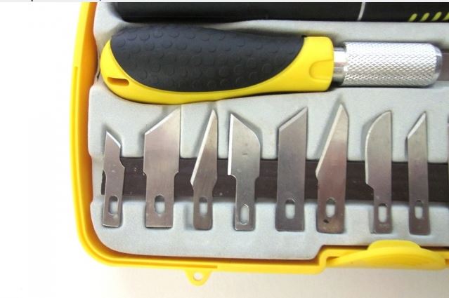 Набор модельных ножей с алюминиевым зажимом, 16 предметов. Артикул 4008. Инструменты для моделистов, хобби инструмент. # 2 hobbyplus.ru