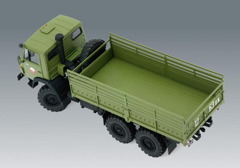 Советский шестиколесный армейский грузовой автомобиль, ICM Art.: 35001 Масштаб: 1/35 # 19 hobbyplus.ru