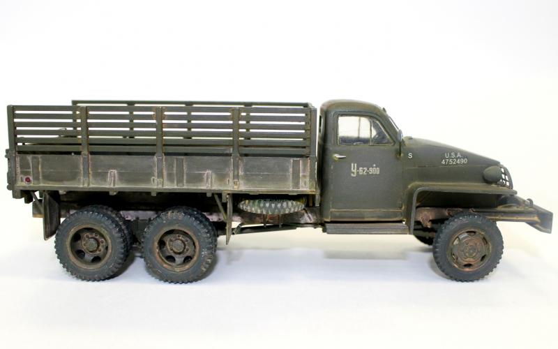 Модель Американского грузовика ручной работы Studebaker US6,выполнена из пластика,с высокой степенью деталировки,полностью соответствует оригиналу.Масштаб 1:35. Длина 19.5 см. # 2 hobbyplus.ru