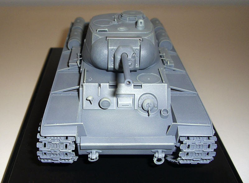 Сборная модель Советский скоростной тяжелый танк КВ-1С, производства ARK Models, масштаб 1/35, артикул: 35023 # 11 hobbyplus.ru