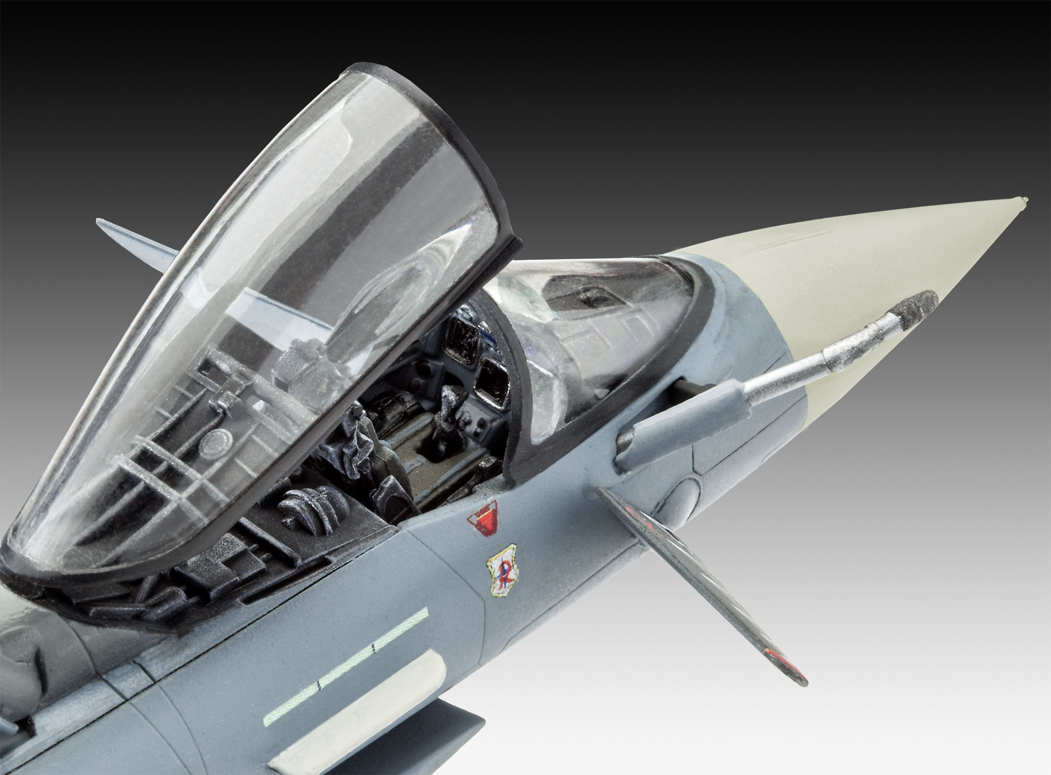 Сборная модель Revell  одноместного многоцелевого истребителя Eurofighter Typhoon в масштабе 1:72.  # 5 hobbyplus.ru