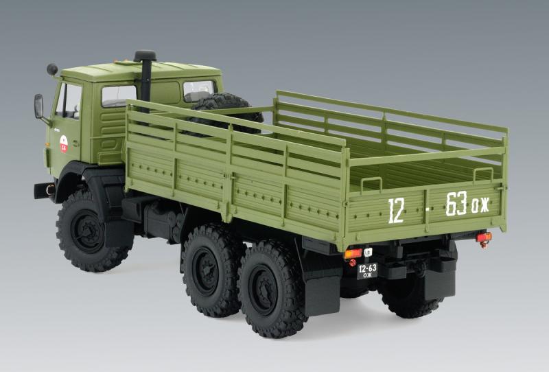 Советский шестиколесный армейский грузовой автомобиль, ICM Art.: 35001 Масштаб: 1/35 # 15 hobbyplus.ru