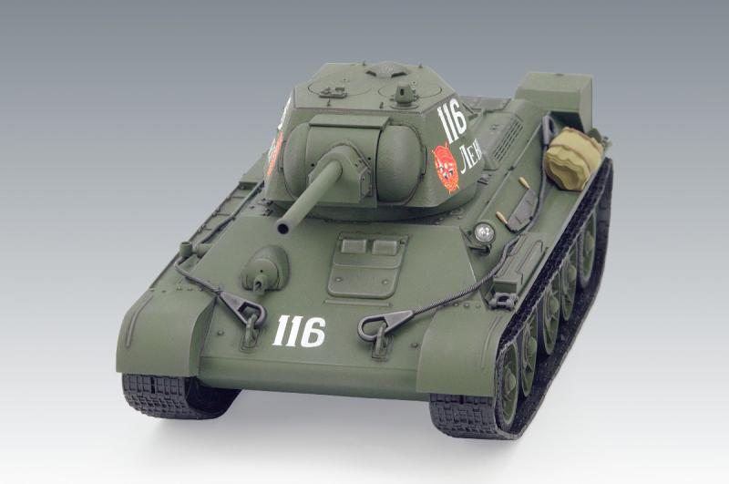 Советский средний танк Т-34/76 (производства начала 1943 года).  ICM Art.: 35365 Масштаб: 1/35 # 33 hobbyplus.ru