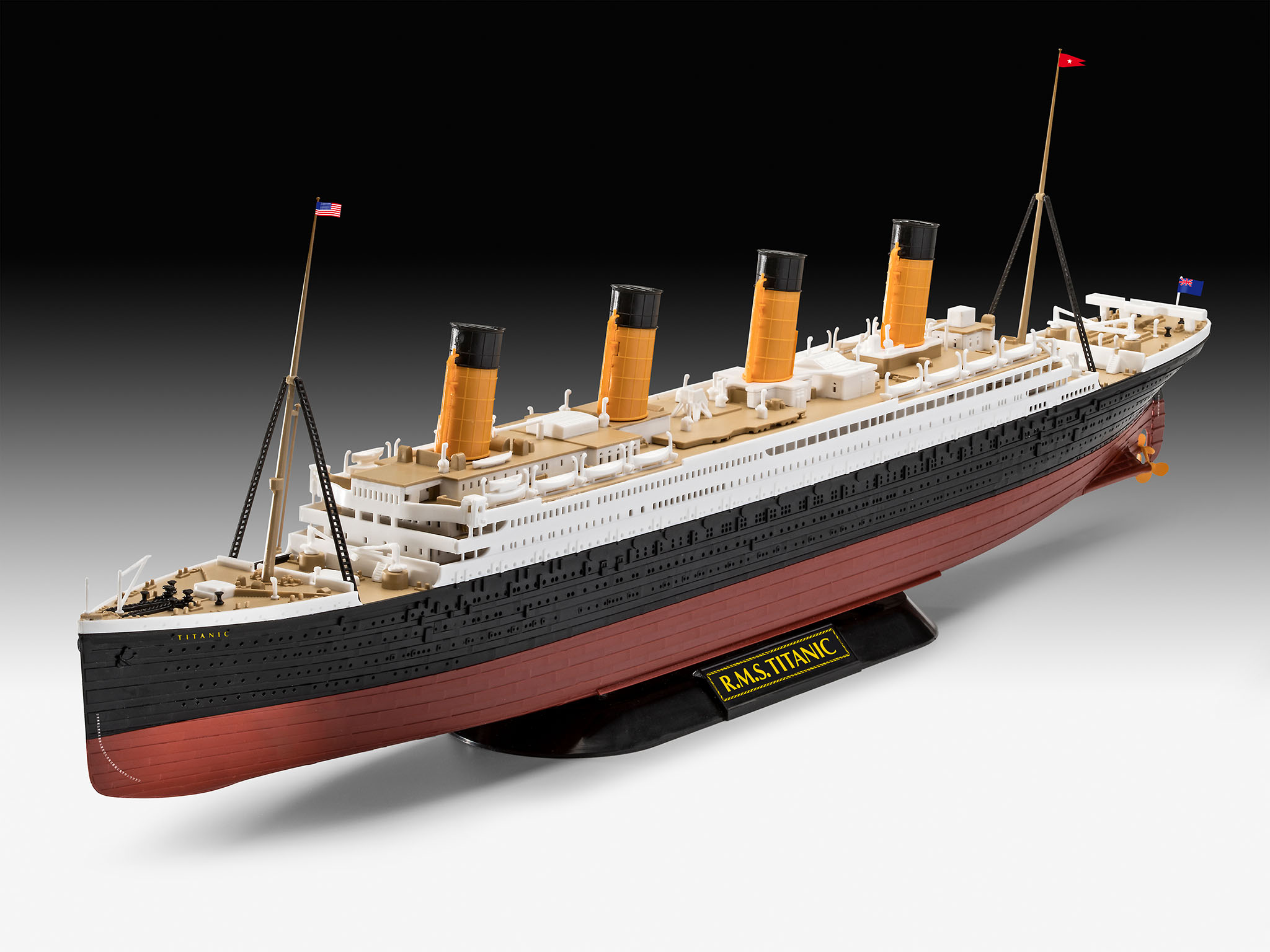 Сборная модель Revell  корабля RMS TITANIC в масштабе 1:600. # 1 hobbyplus.ru