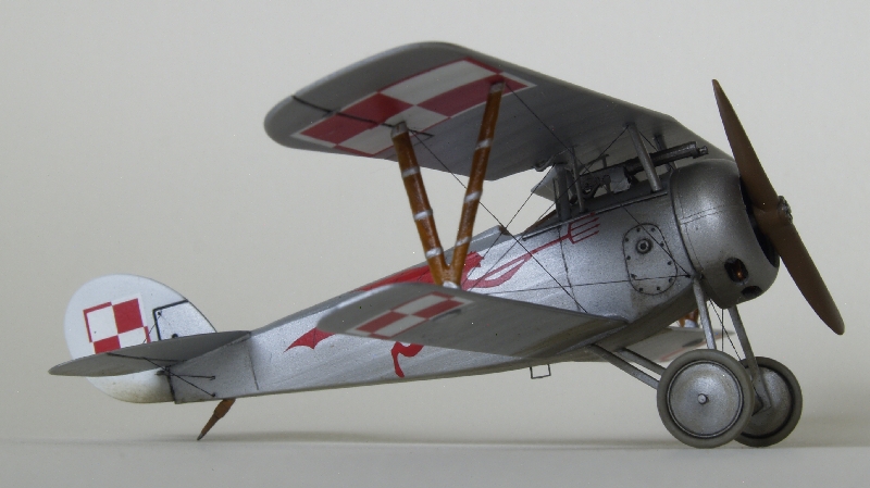 Сборная модель Французский истребитель-биплан Nieuport 24., производства RODEN, масштаб 1/72, артикул: Rod060 # 4 hobbyplus.ru