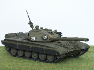 Сборная модель Советский танк Т-72А. Производства «Звезда» масштаб 1:35, артикул 3552. # 1 hobbyplus.ru