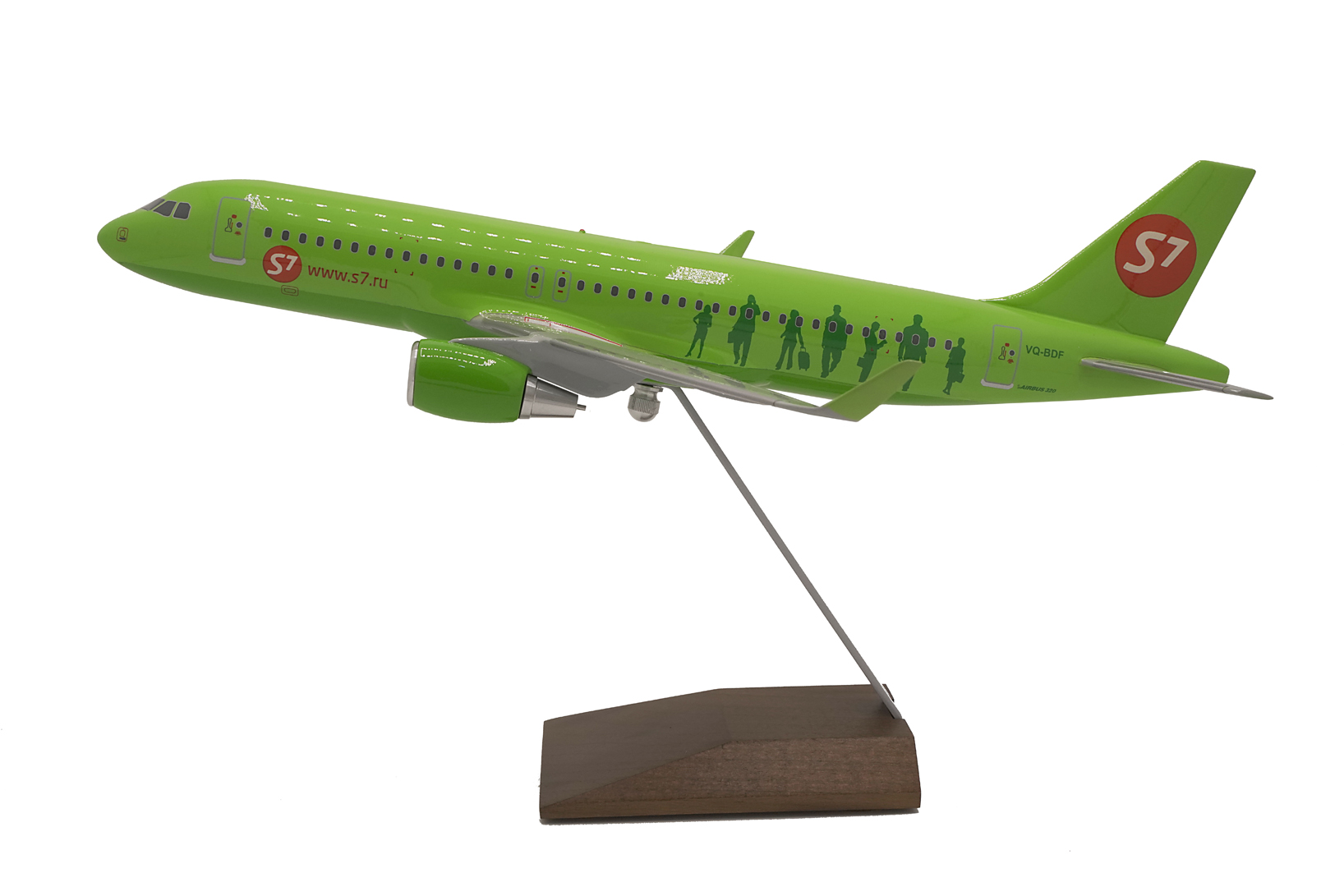    A-320   (S7 Airlines),  1:100,   37,5 . # 1 hobbyplus.ru