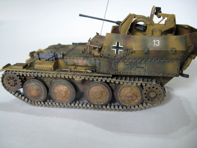 Сборная модель Немецкий зенитный танк Флакпанцер 38, производства ARK Models, масштаб 1/35, артикул: 35010 # 4 hobbyplus.ru