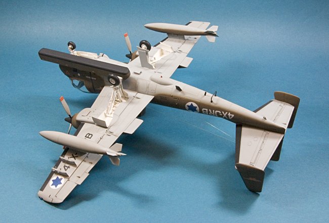 Сборная модель Американский самолёт «Grumman OV-1D Mohawk», производства RODEN, масштаб 1/48, артикул: Rod413 # 12 hobbyplus.ru