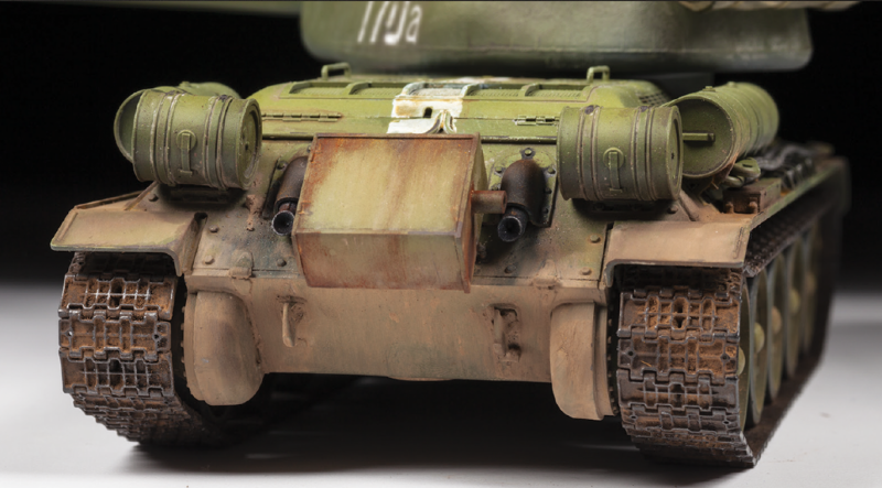 Сборная модель Советский средний танк Т-34/85, производитель «Звезда», масштаб 1/35, артикул 3687 # 2 hobbyplus.ru