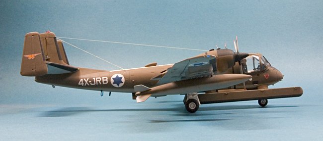 Сборная модель Американский самолёт «Grumman OV-1D Mohawk», производства RODEN, масштаб 1/48, артикул: Rod413 # 13 hobbyplus.ru