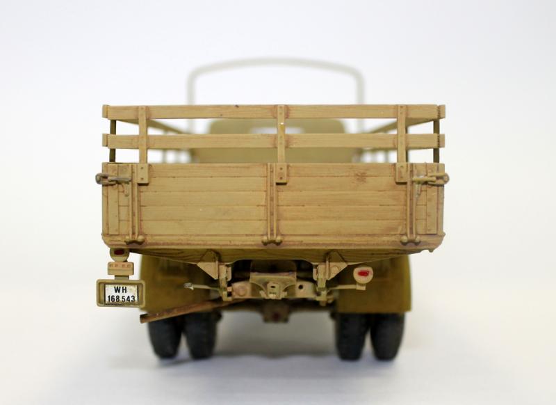 Модель грузовика немецкой армии ручной работы Mersedes L 4500 A,выполнена из пластика,с высокой степенью деталировки,полностью соответствует оригиналу.Масштаб 1:35. Длина 22.5 см. # 3 hobbyplus.ru
