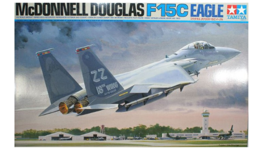       McDonnell Douglas F-15 Eagle  1:32.