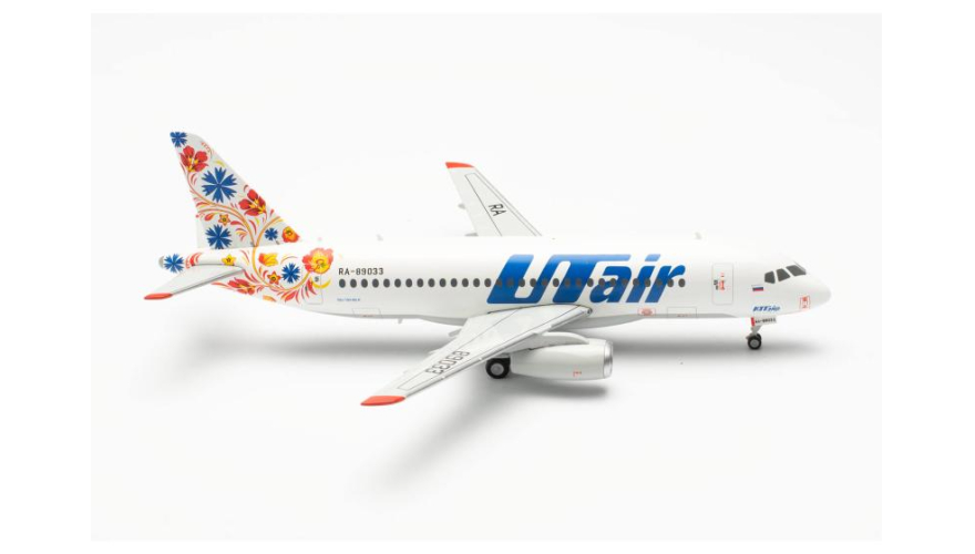 ������ ������� ����� �������� Sukhoi Superjet 100 - RA-89033, 1:200, 572897.