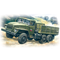 УРАЛ-4320 ICM Art.: 72611 Масштаб: 1/72 Армейский грузовой автомобиль