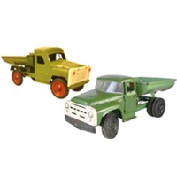 Коллекционные старые игрушки автомобилей СССР.